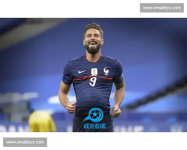 吉鲁乌龙忘带球衣门将救场，38 岁逆天神肌引爆热议